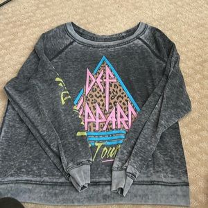 Recycled Karma sweatshirt size M Def Leppard